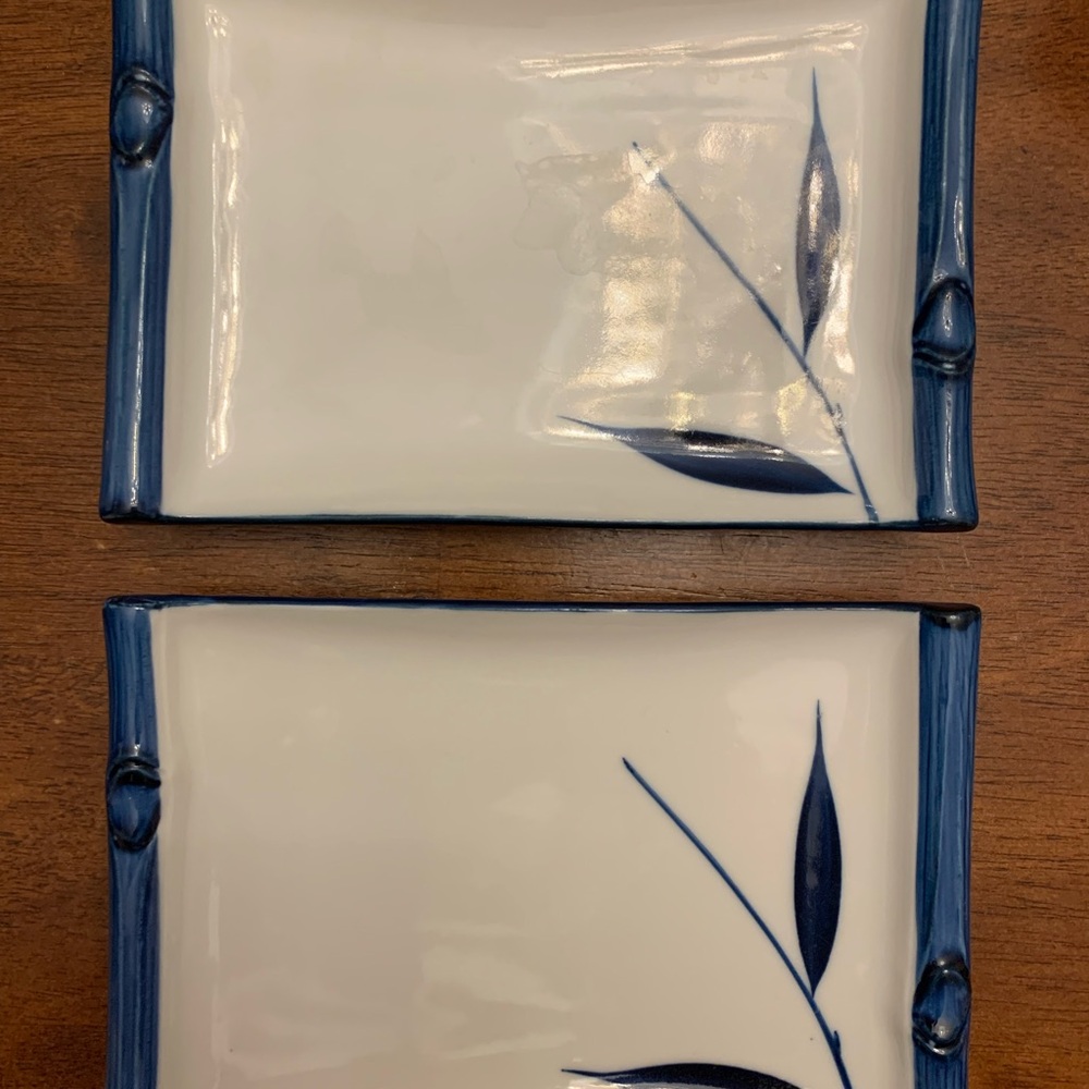 Sushi serving Plates